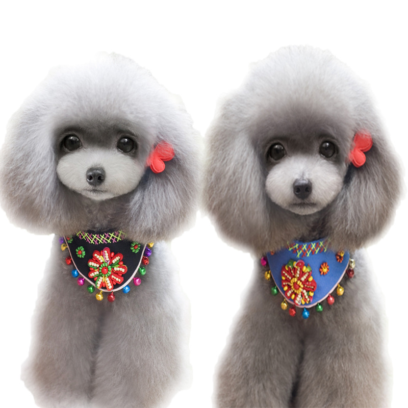 寵物項(xiàng)圈三角巾民族風(fēng)貼牌定制代加工