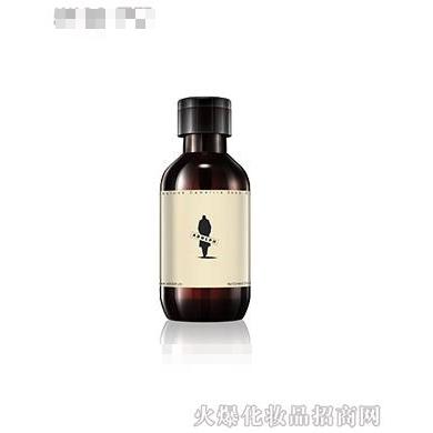 阿道夫茶麩沐浴液（邂逅奇緣）