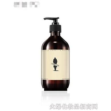 阿道夫茶麩沐浴液（人生香旅）