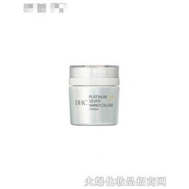 蝶翠詩白金多元美容霜