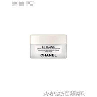 香奈兒珍珠光采美白乳霜（滋潤質(zhì)地）