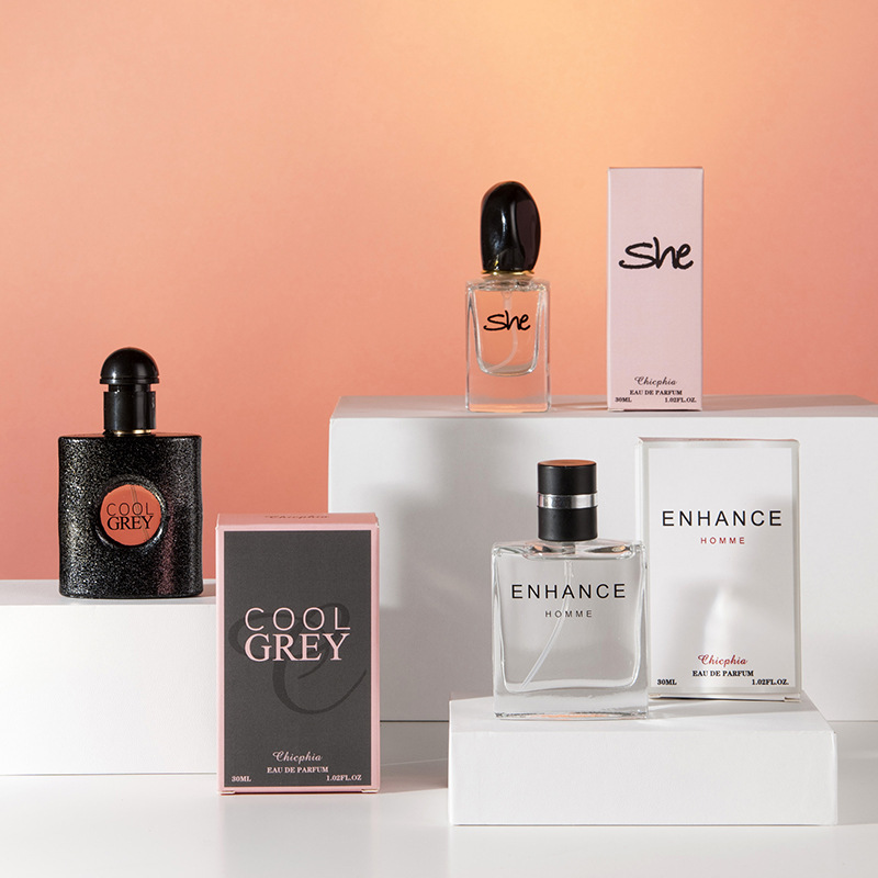 初心戀人磨砂黑獨(dú)特混搭英倫范持久黑金香水OEM代工廠