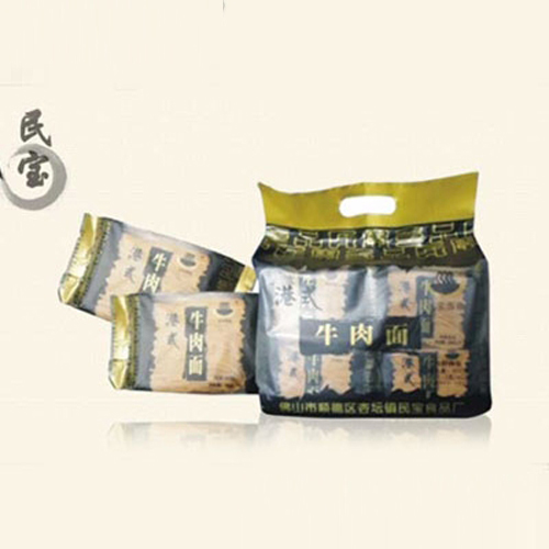 民寶港式牛肉面.jpg