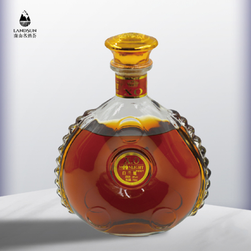 南山名酒蕓紅盒X0桶藏8年 副本.jpg