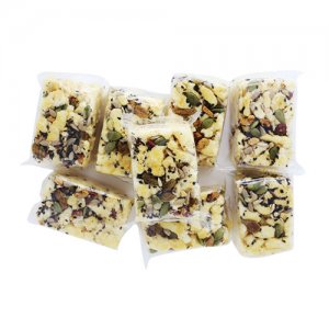 好趣多每日?qǐng)?jiān)果果仁沙琪瑪堅(jiān)果雞蛋味散稱